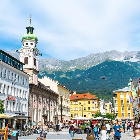 Heart * Innsbruck